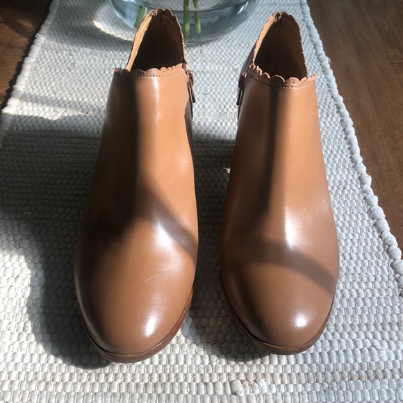 Jack Rogers Booties - Picture 3 of 7